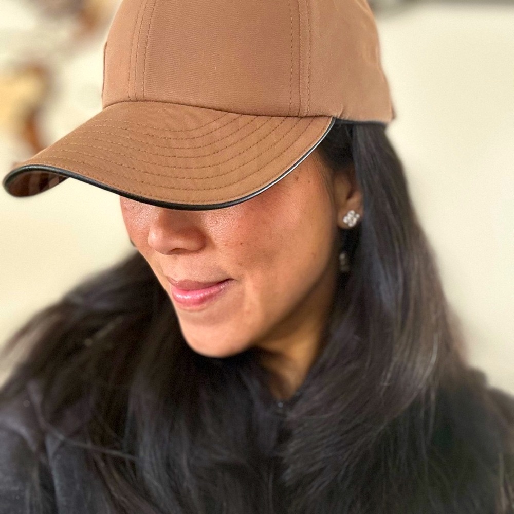 AUTHENTIC Burberry Brown Logo Cap